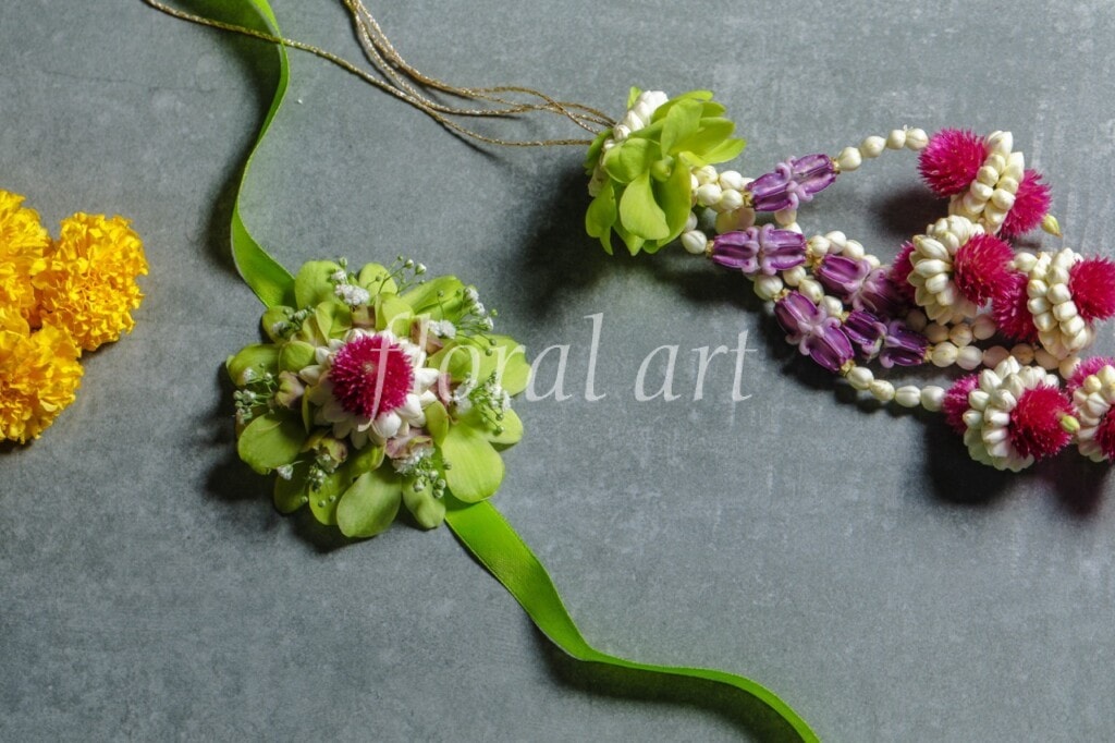 fresh rakhi 12 Large