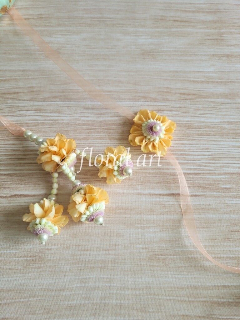 fresh rakhi 2 Large