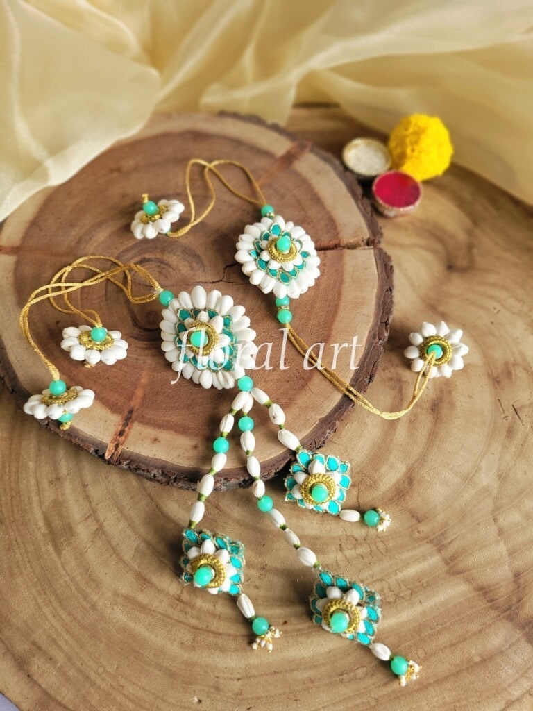 rakhi 10a Large