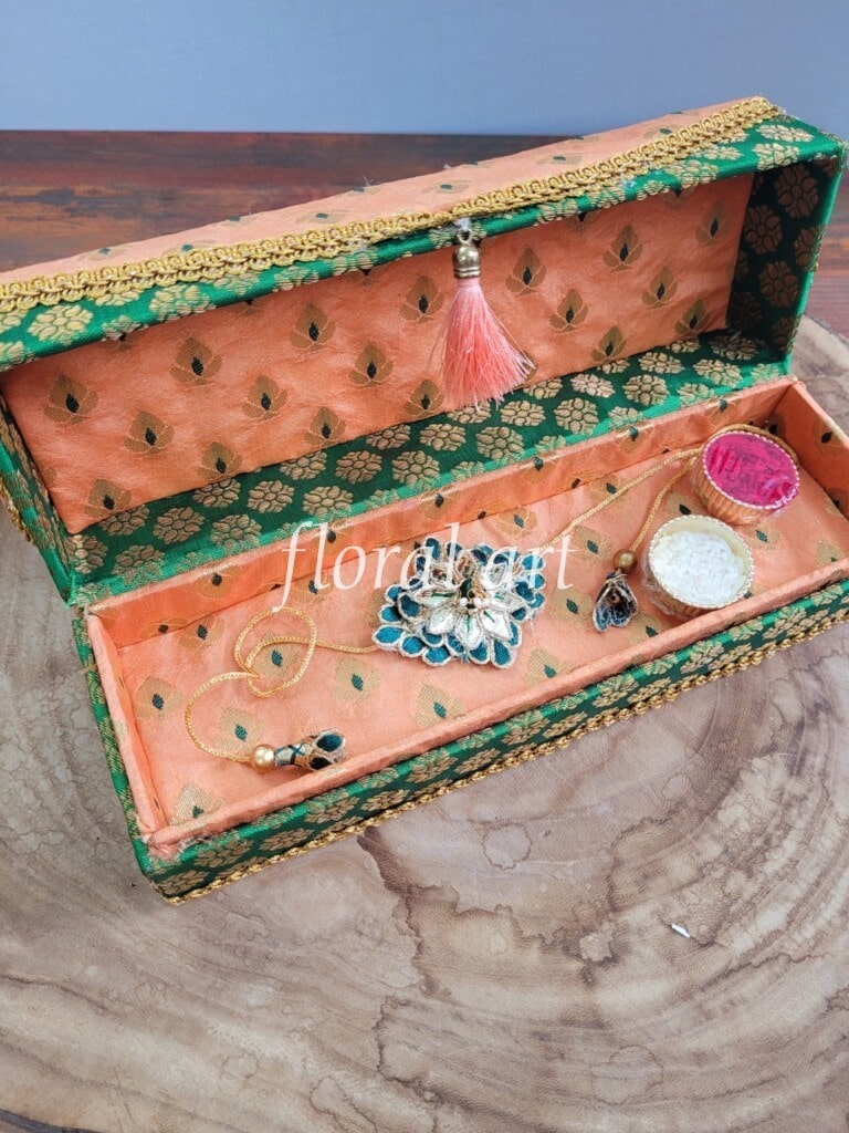 rakhi 13b Large
