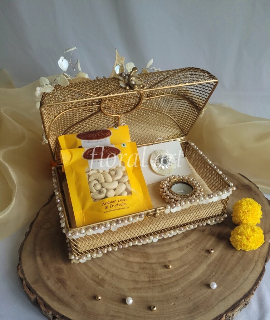 rakhi 15a Large 2