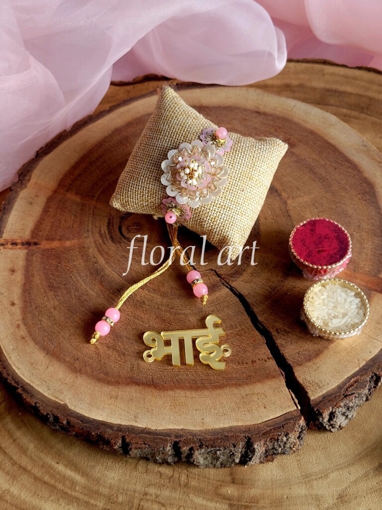 rakhi 2 Large