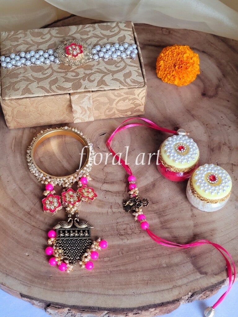 rakhi 24b Large