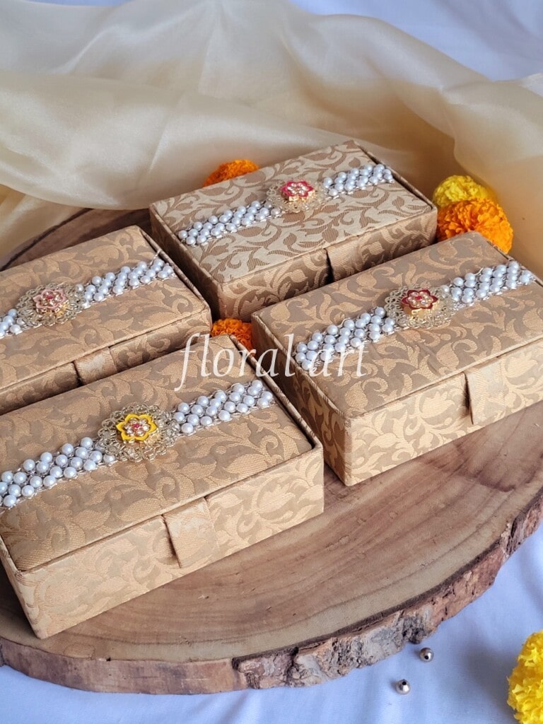 rakhi 24c Large
