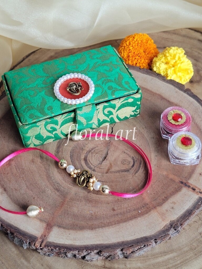 rakhi 25e Large