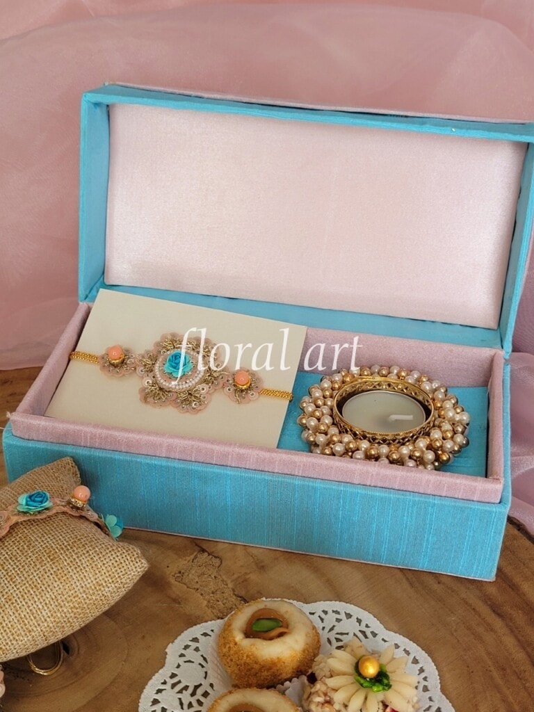 rakhi 4 Large