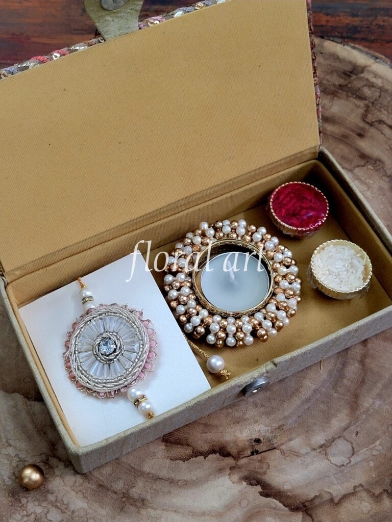 rakhi 6a Large 2