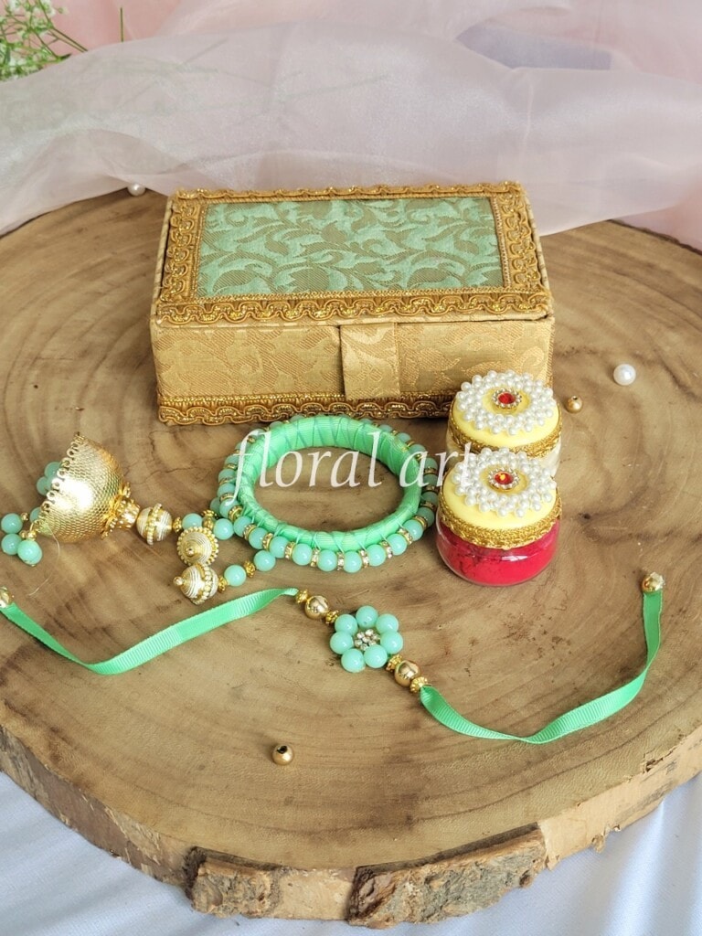 rakhi 8b Large